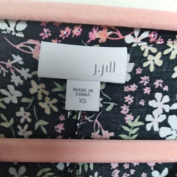 J. Jill Cottagecore Quarter Sleeve Floral Print Blouse Size XS - Picture 6 of 9